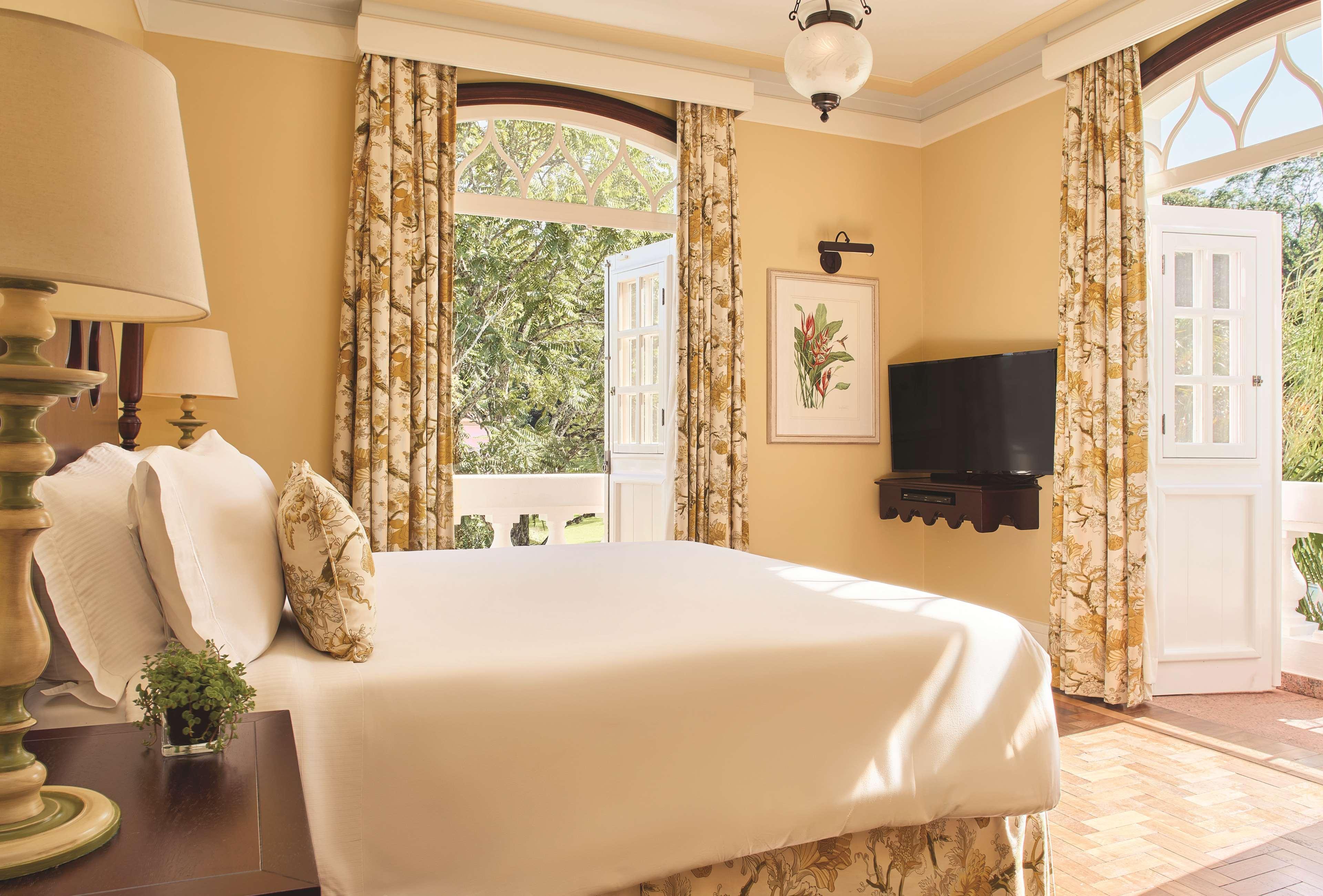 Hotel Das Cataratas, A Belmond Hotel, Iguassu Falls 포스두이구아수 외부 사진 A bedroom at the hotel